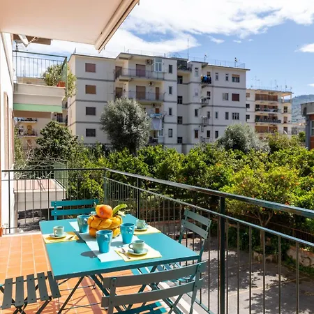 Апартаменты Sunny Flat