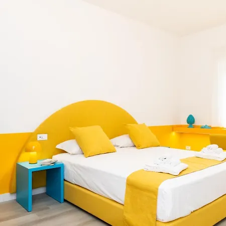 Апартаменты Sunny Flat