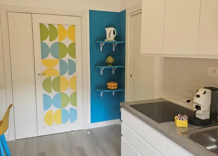 Sunny Flat סורנטו